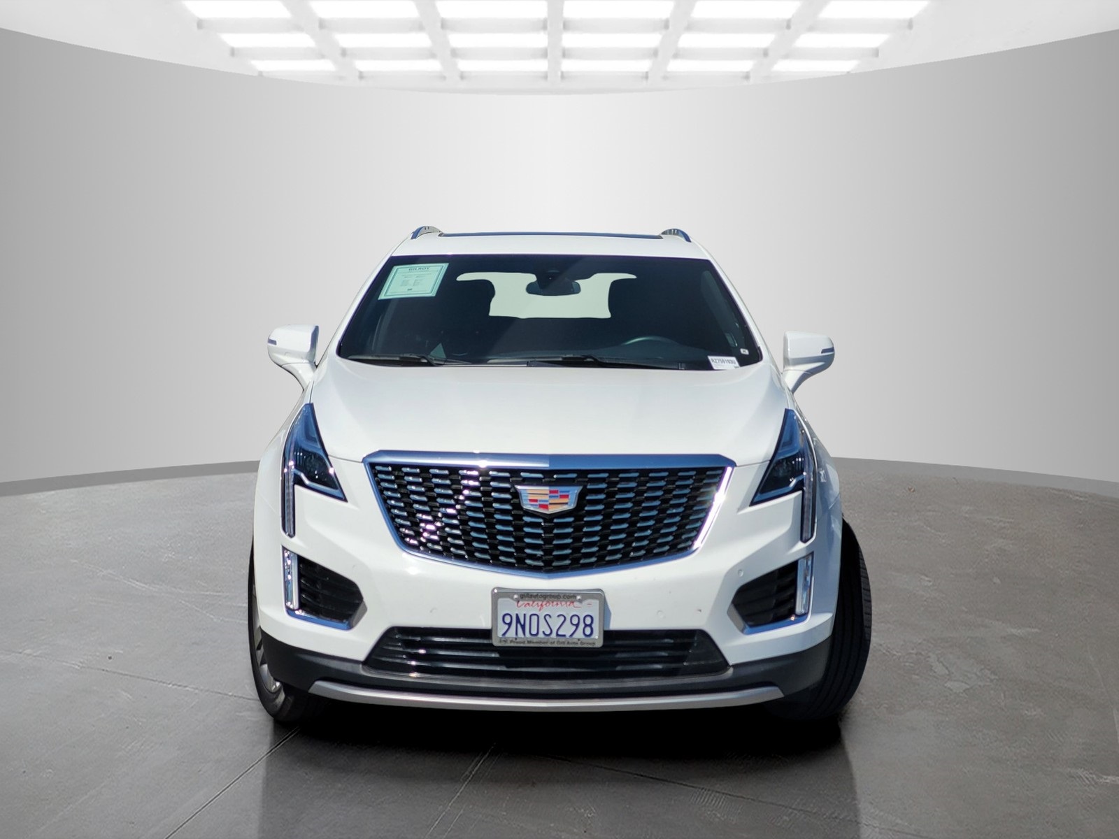 2024 Cadillac XT5 Premium Luxury photo 2