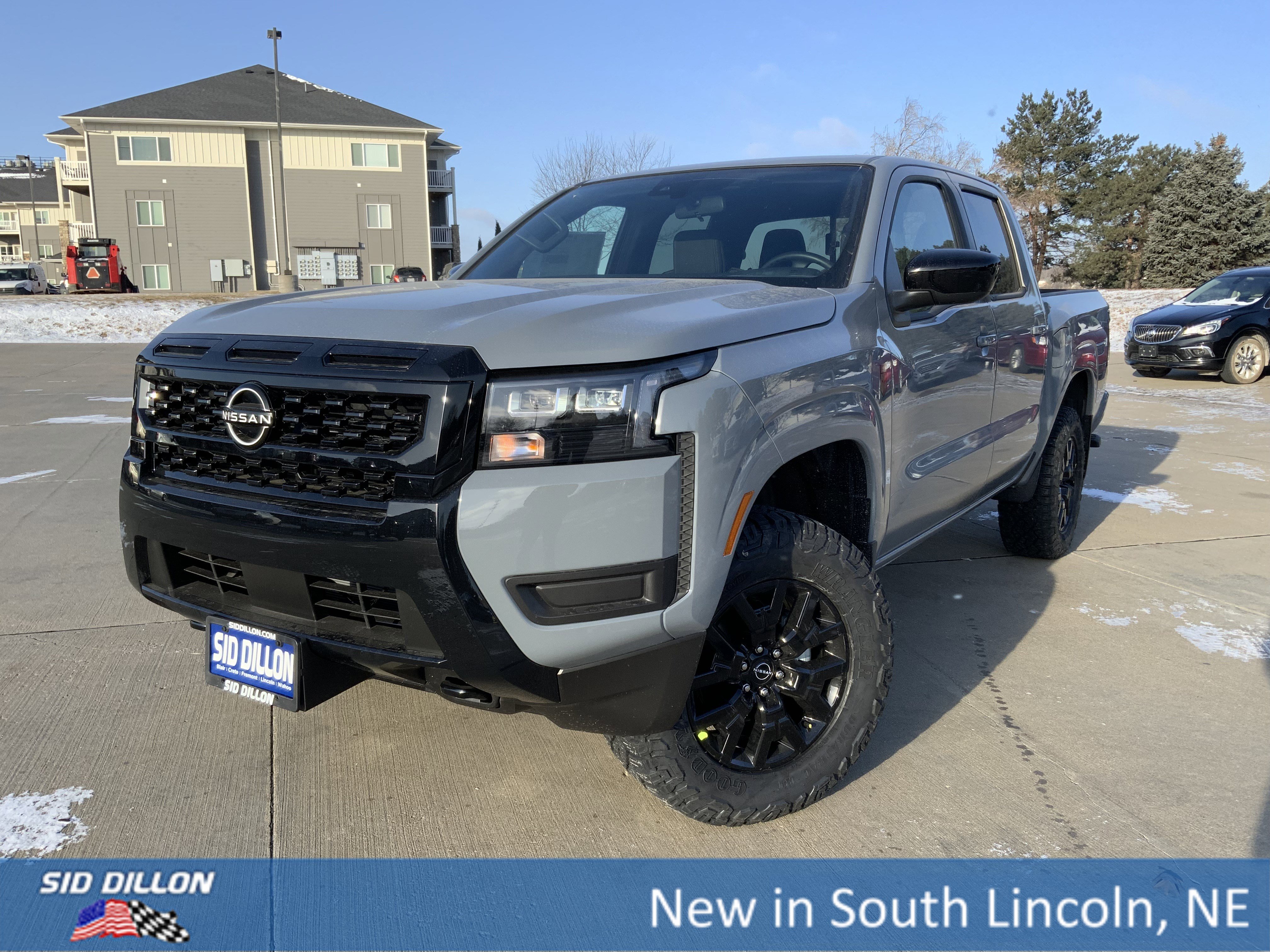 2026 Nissan Frontier SV's photo