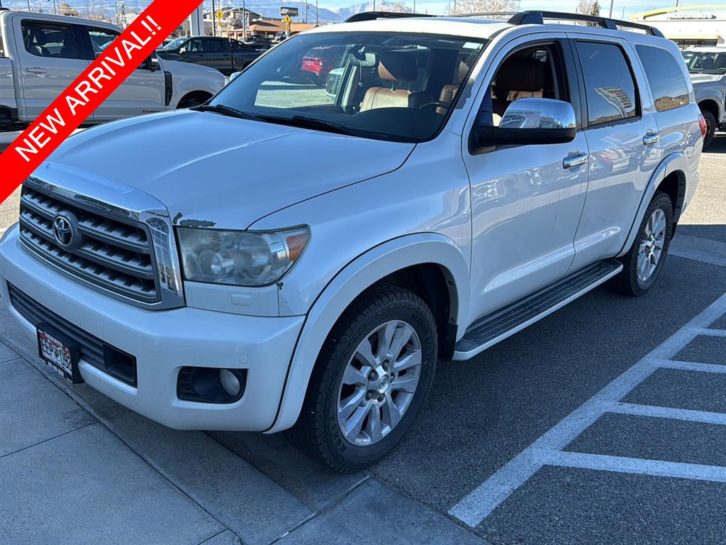 2016 Toyota Sequoia Platinum's photo