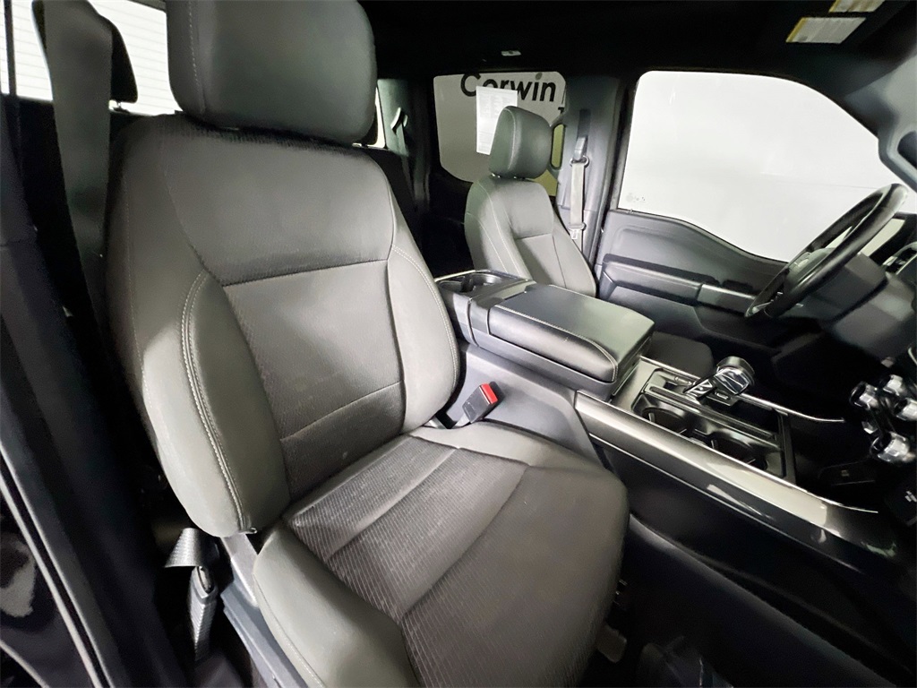 2023 Ford F-150 XLT photo 17