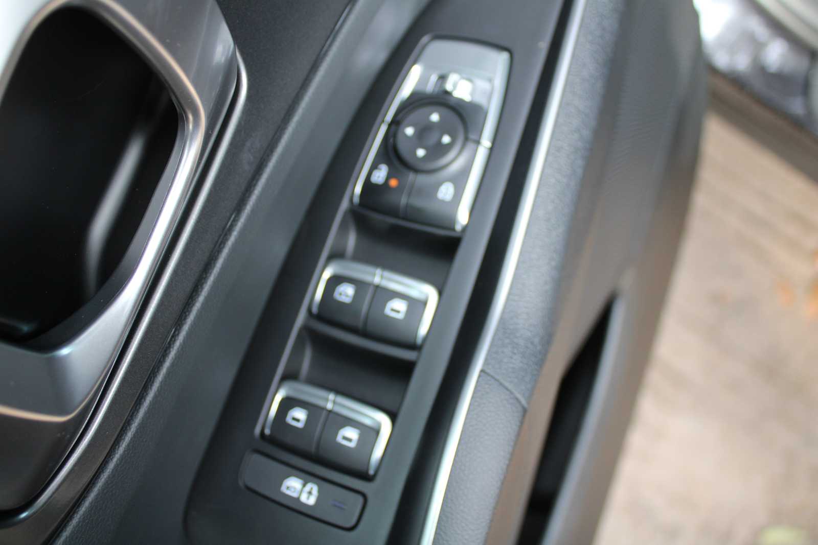 2026 Kia Sorento LX photo 17