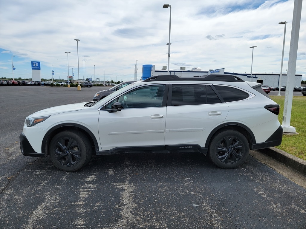 2021 Subaru Outback Onyx Edition XT photo 3