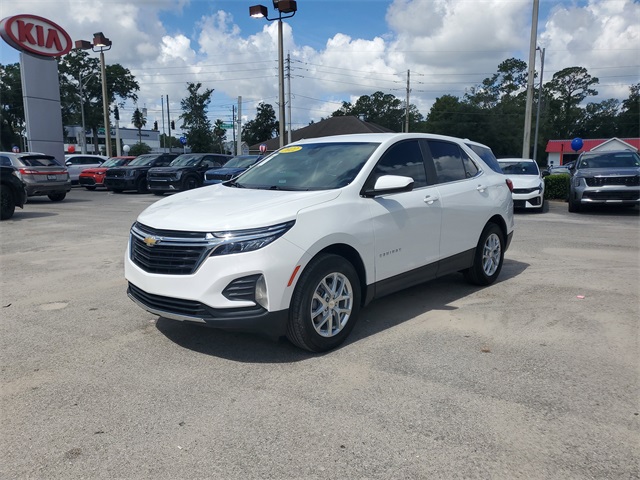 2022 Chevrolet Equinox LT photo 4