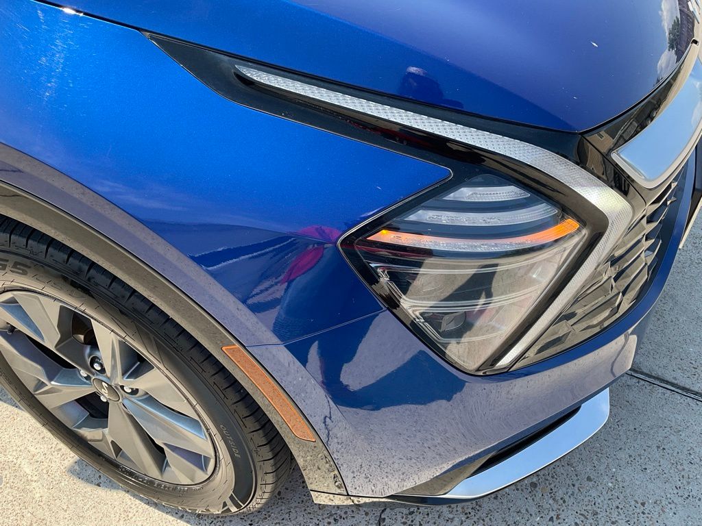 2024 Kia Sportage SX photo 23