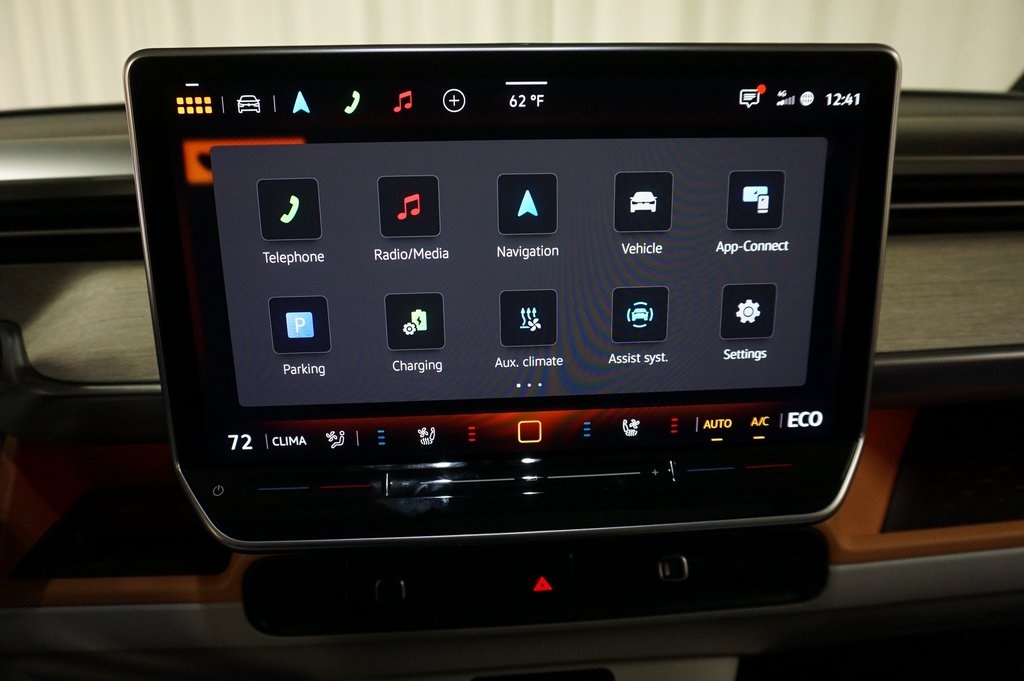 2025 Volkswagen ID. Buzz photo 14