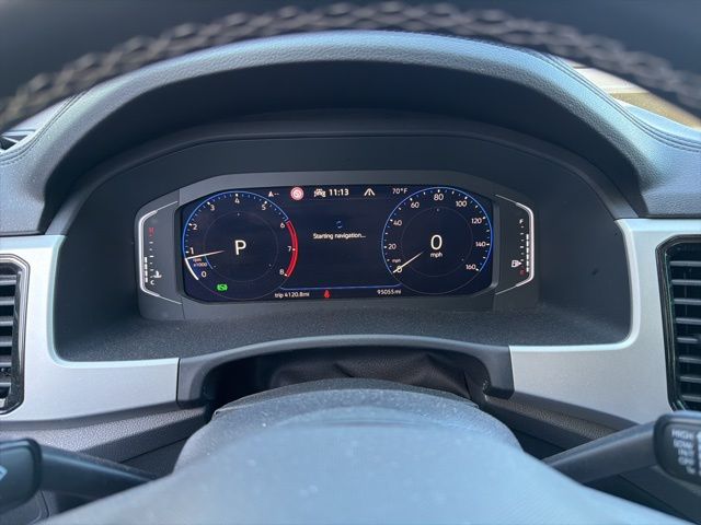 2021 Volkswagen Atlas SEL photo 13