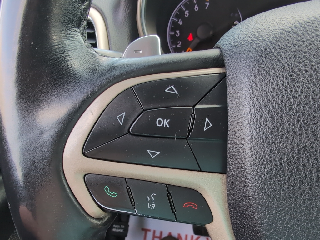2015 Jeep Grand Cherokee Laredo photo 17