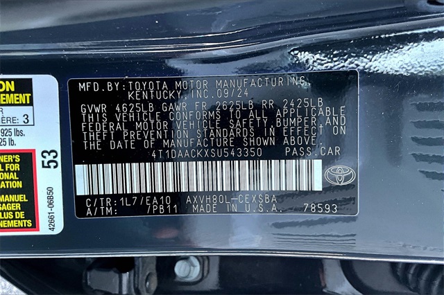 2025 Toyota Camry SE photo 28
