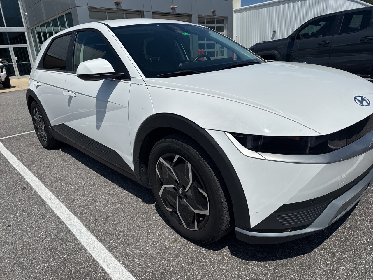 2022 Hyundai Ioniq 5 SEL photo 3