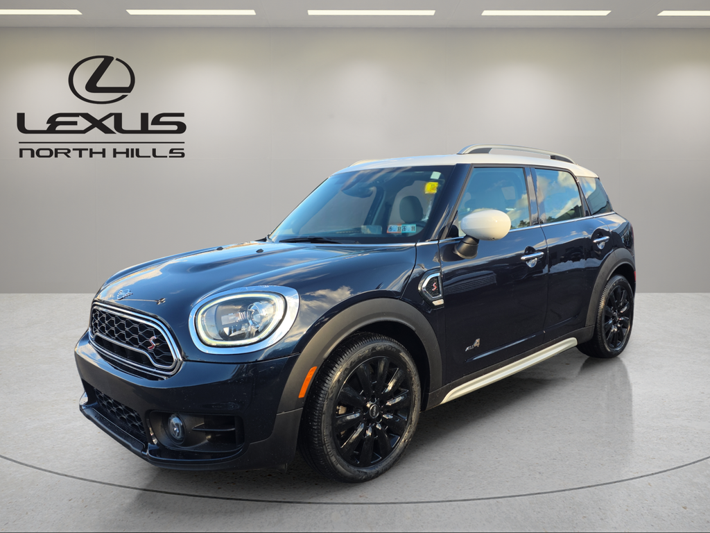 2020 MINI Countryman S's photo