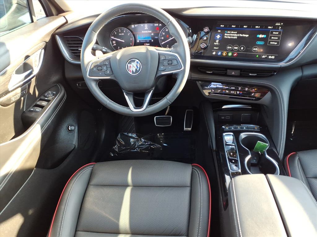 2023 Buick Envision Essence photo 2