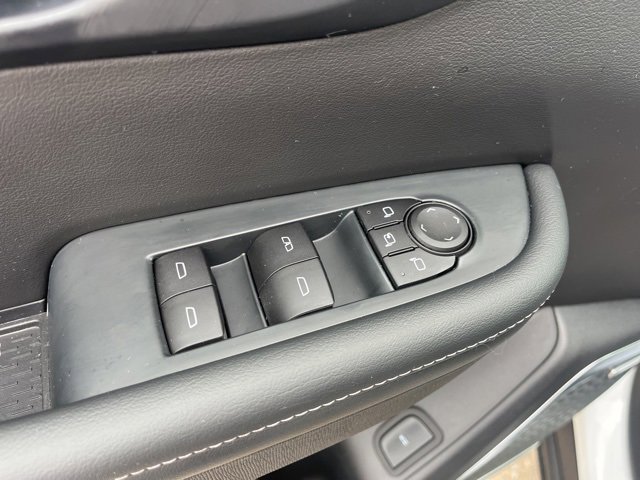 2025 Buick Enclave Preferred photo 13