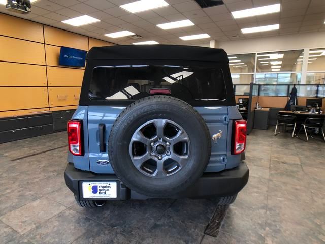 2025 Ford Bronco Base photo 6