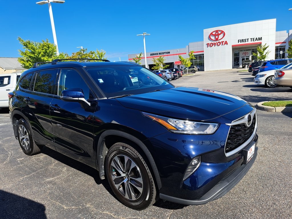 2020 Toyota Highlander XLE photo 4