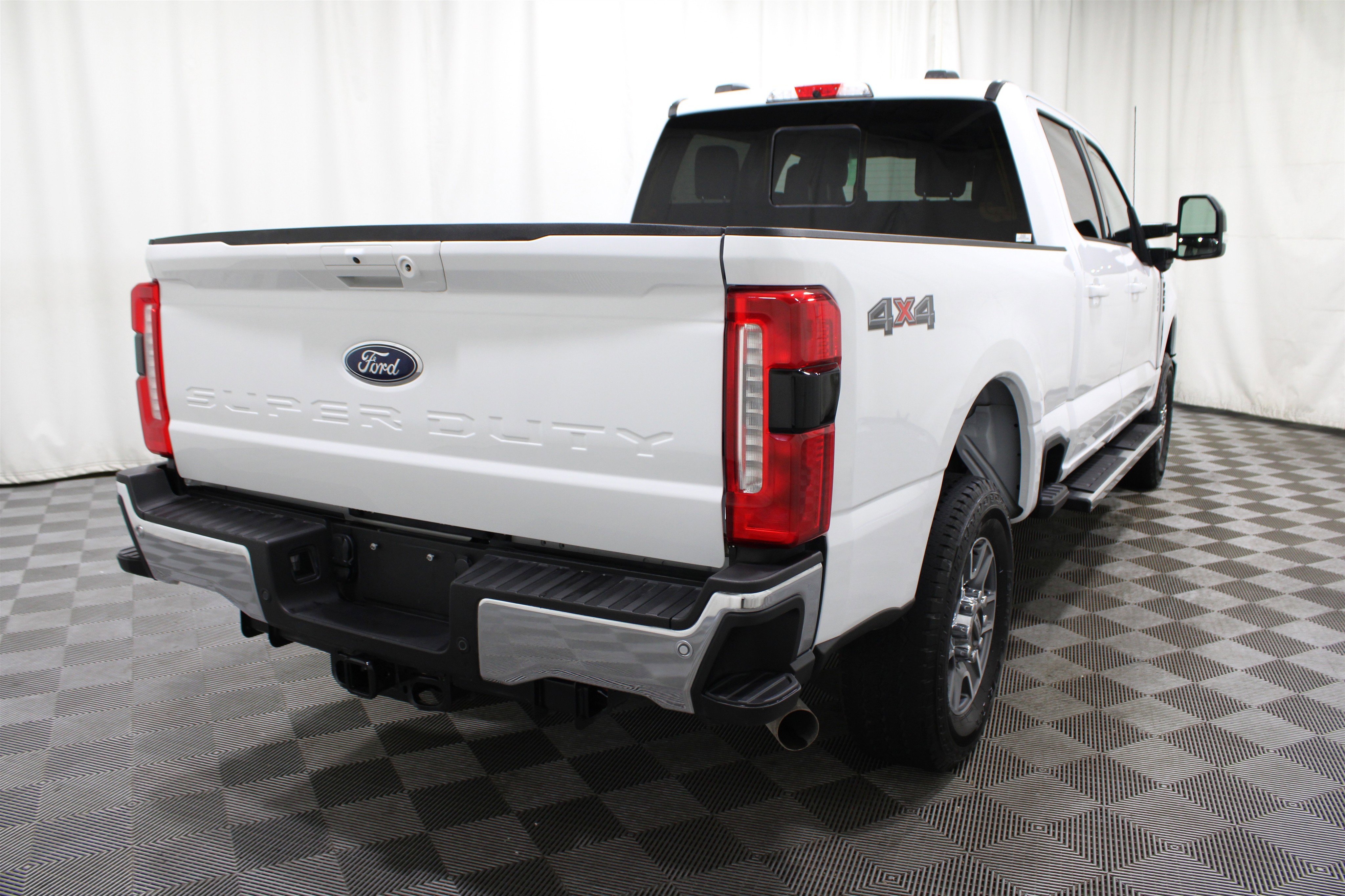 2024 Ford F-250 Lariat photo 25