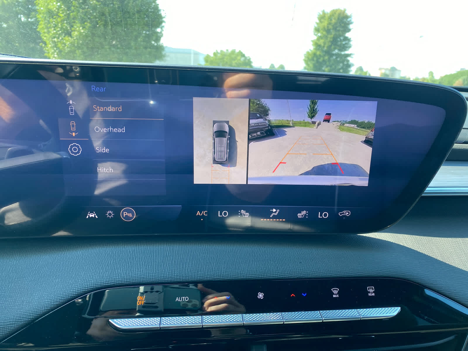 2026 Buick Enclave Preferred photo 23