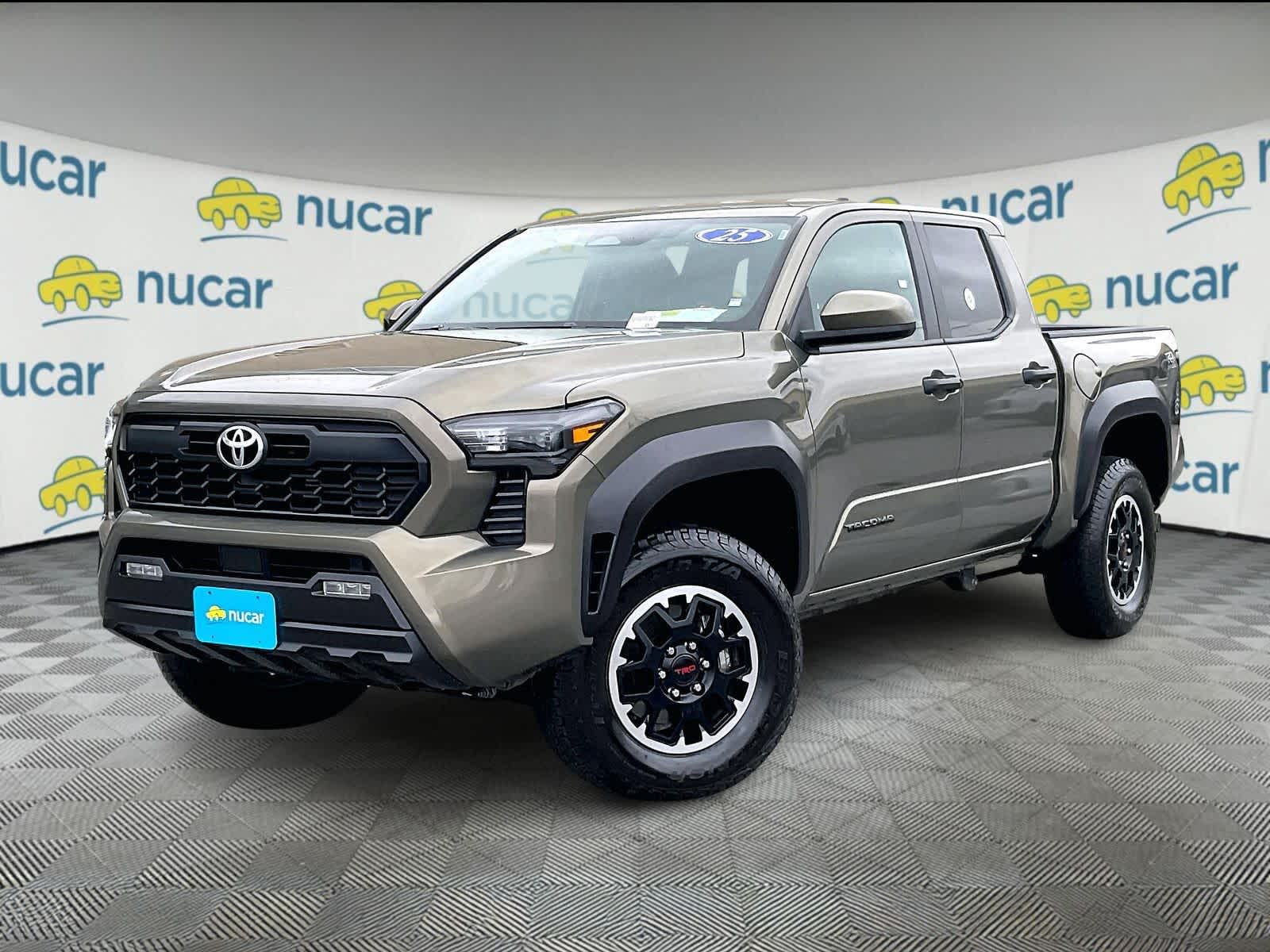 2025 Toyota Tacoma TRD photo 3