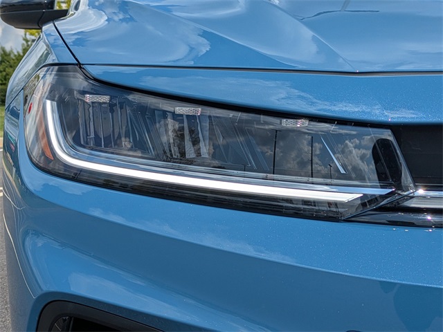 2025 Volkswagen Jetta 1.5T Sport photo 3