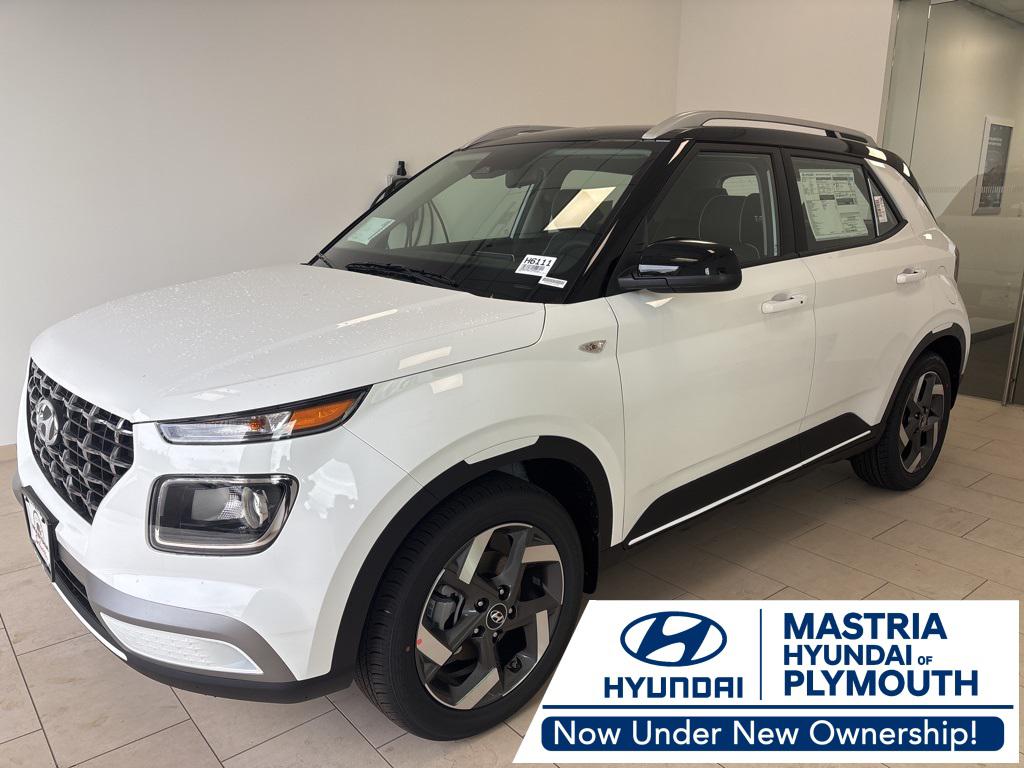 2026 Hyundai Venue SEL's photo