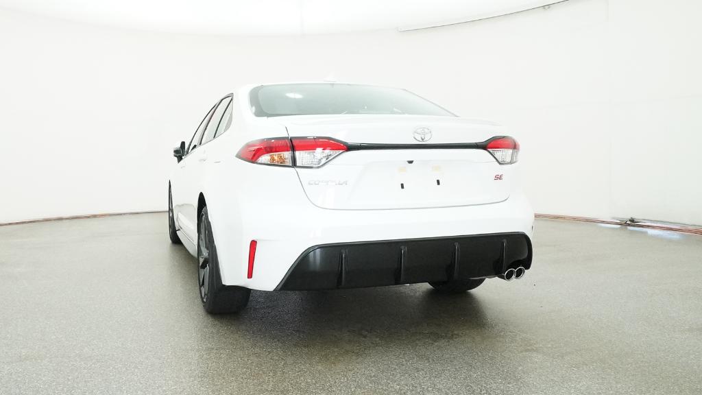 2026 Toyota Corolla SE photo 14