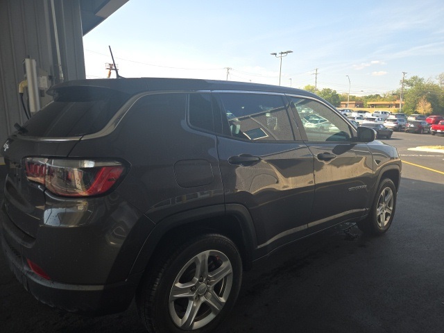2024 Jeep Compass Sport photo 5