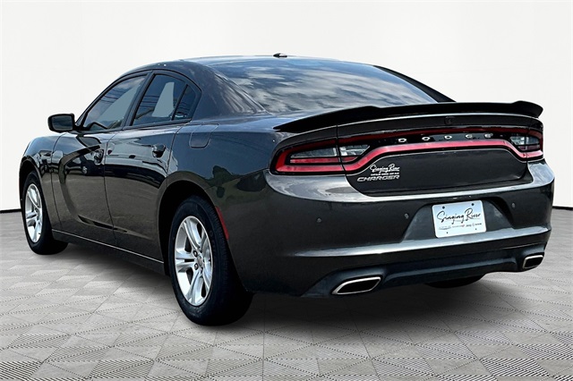 2021 Dodge Charger SXT photo 4