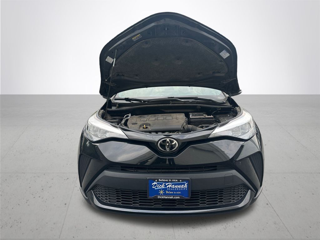 2021 Toyota C-HR Nightshade Edition photo 4