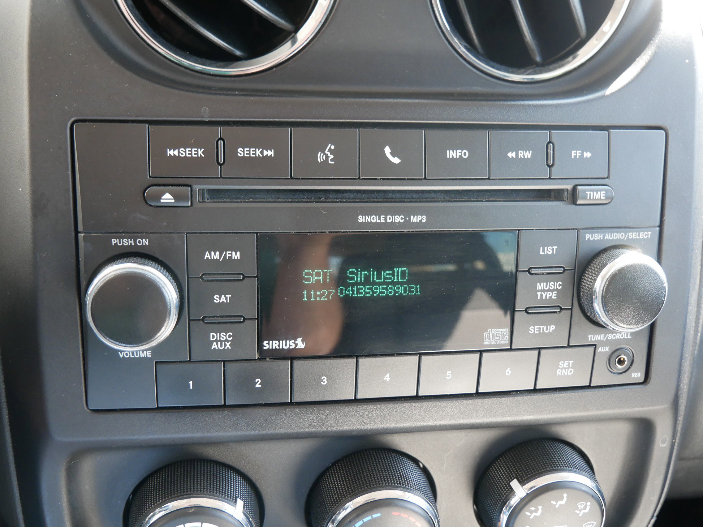 2011 Jeep Patriot Latitude photo 21