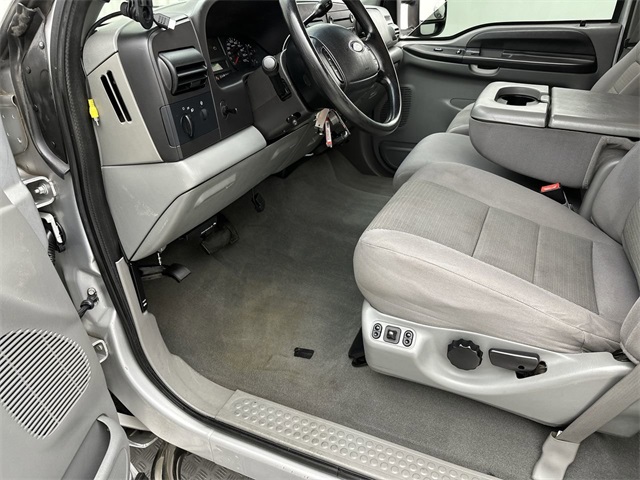 2007 Ford F-350 photo 3