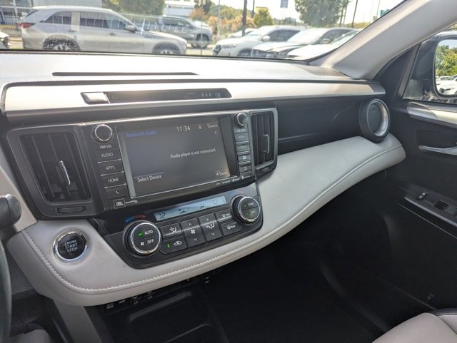2017 Toyota RAV4 Limited SE Platinum photo 11