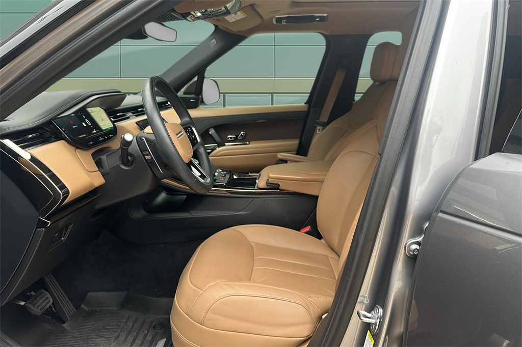 2023 Land Rover Range Rover Sport SE photo 13
