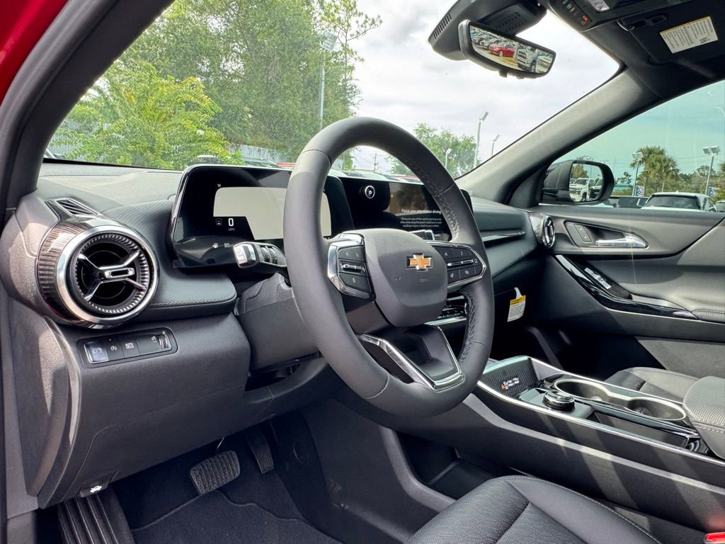 2026 Chevrolet Equinox LT photo 22
