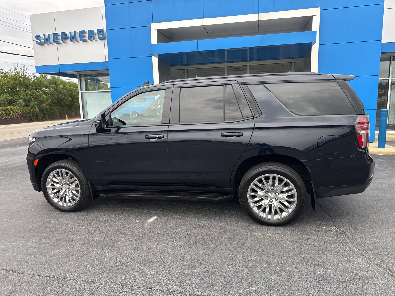 2023 Chevrolet Tahoe RST photo 6