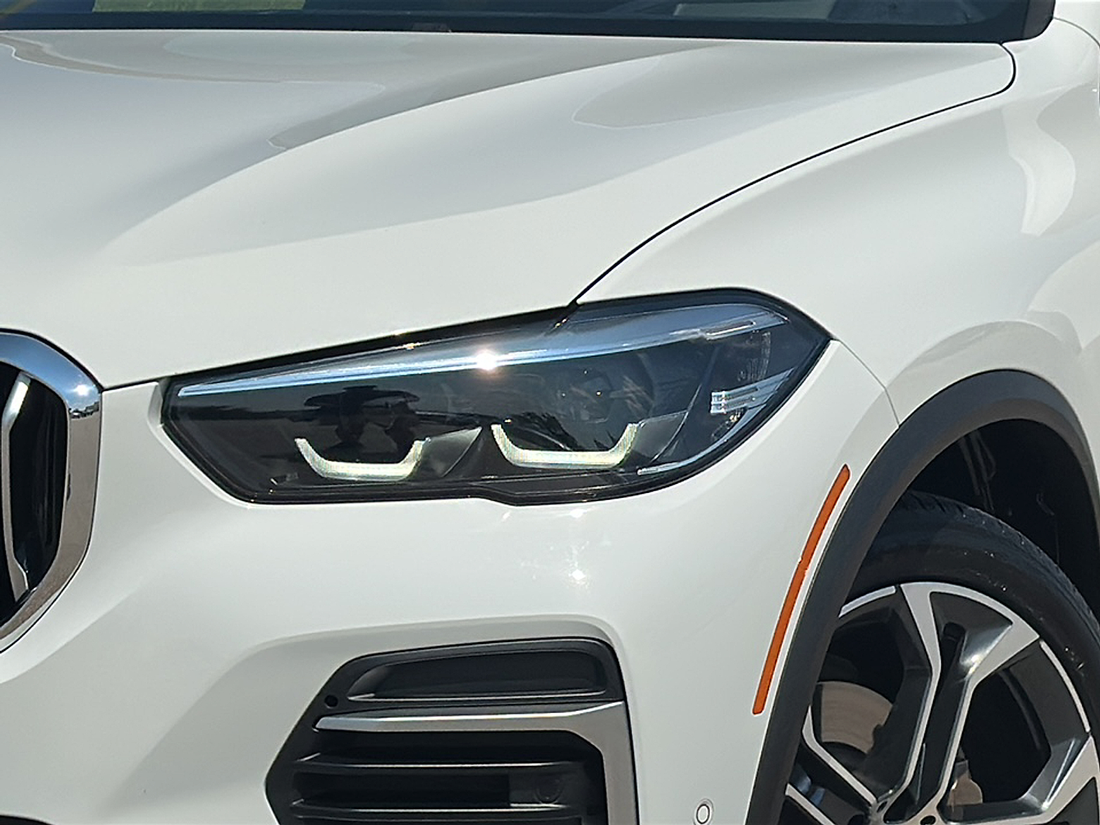 2022 Bmw X5 xDrive40i photo 2