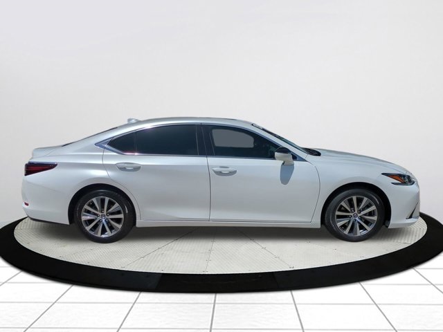 2019 Lexus ES 350 photo 3