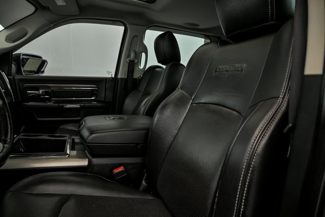 2014 Ram 1500 Laramie photo 11