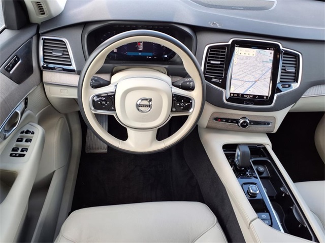 2024 Volvo XC90 Plus photo 6