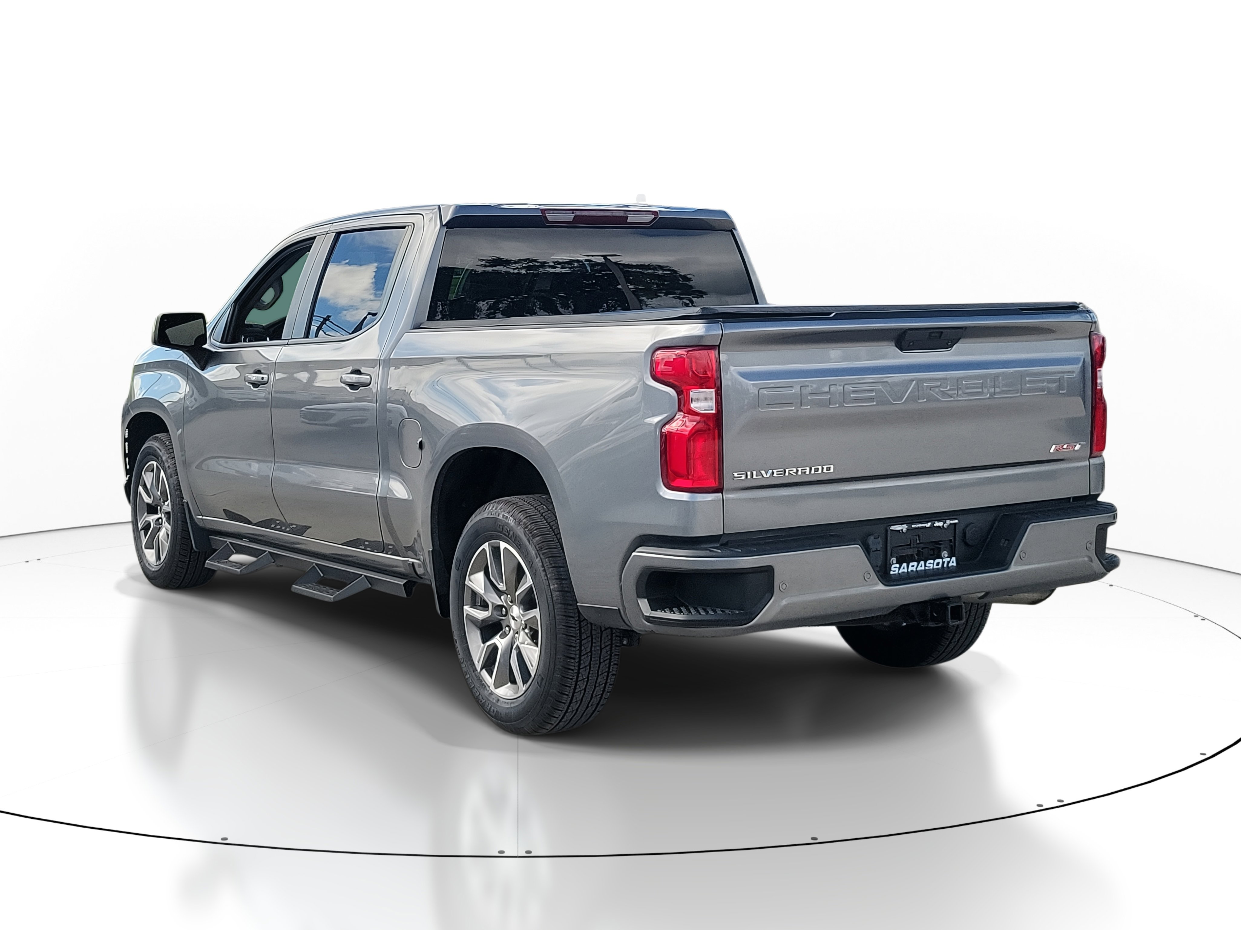 2021 Chevrolet Silverado 1500 RST photo 4