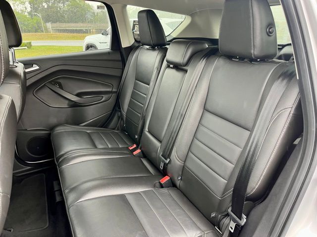 2016 Ford Escape Titanium photo 24