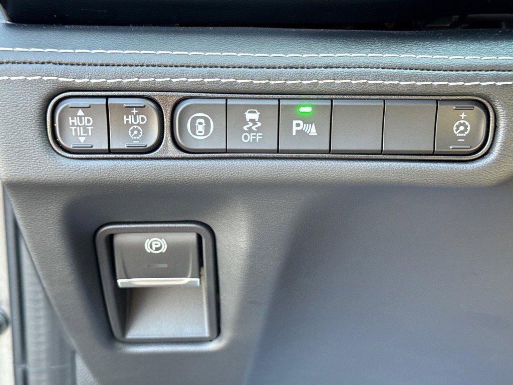 2023 Acura MDX SH-AWD Advance photo 11