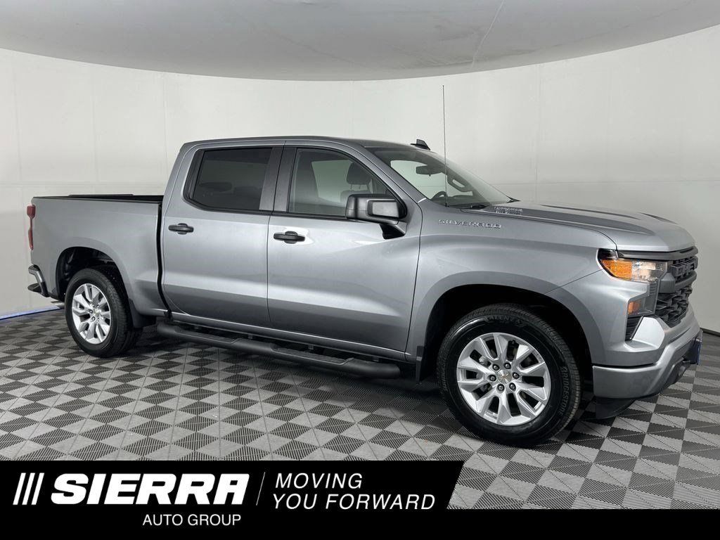 Used 2025 Gray Chevrolet Custom image 1