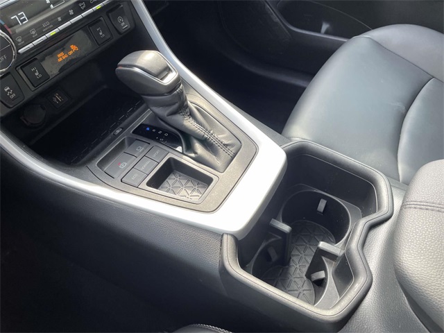2023 Toyota RAV4 XLE Premium photo 20