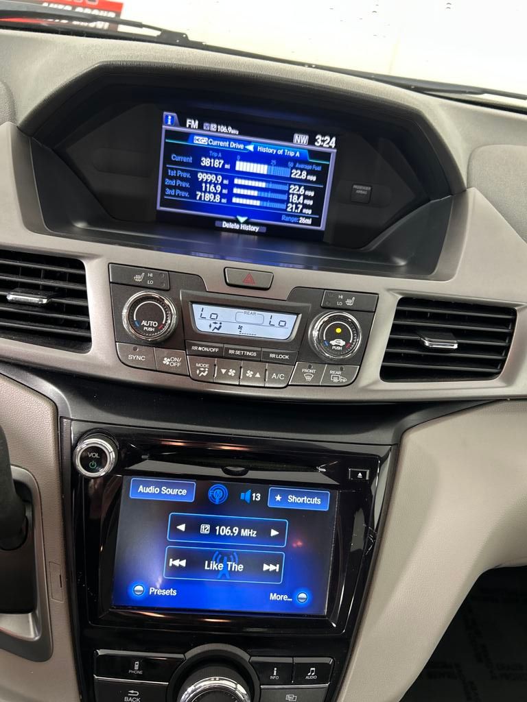 2017 Honda Odyssey EX-L photo 20