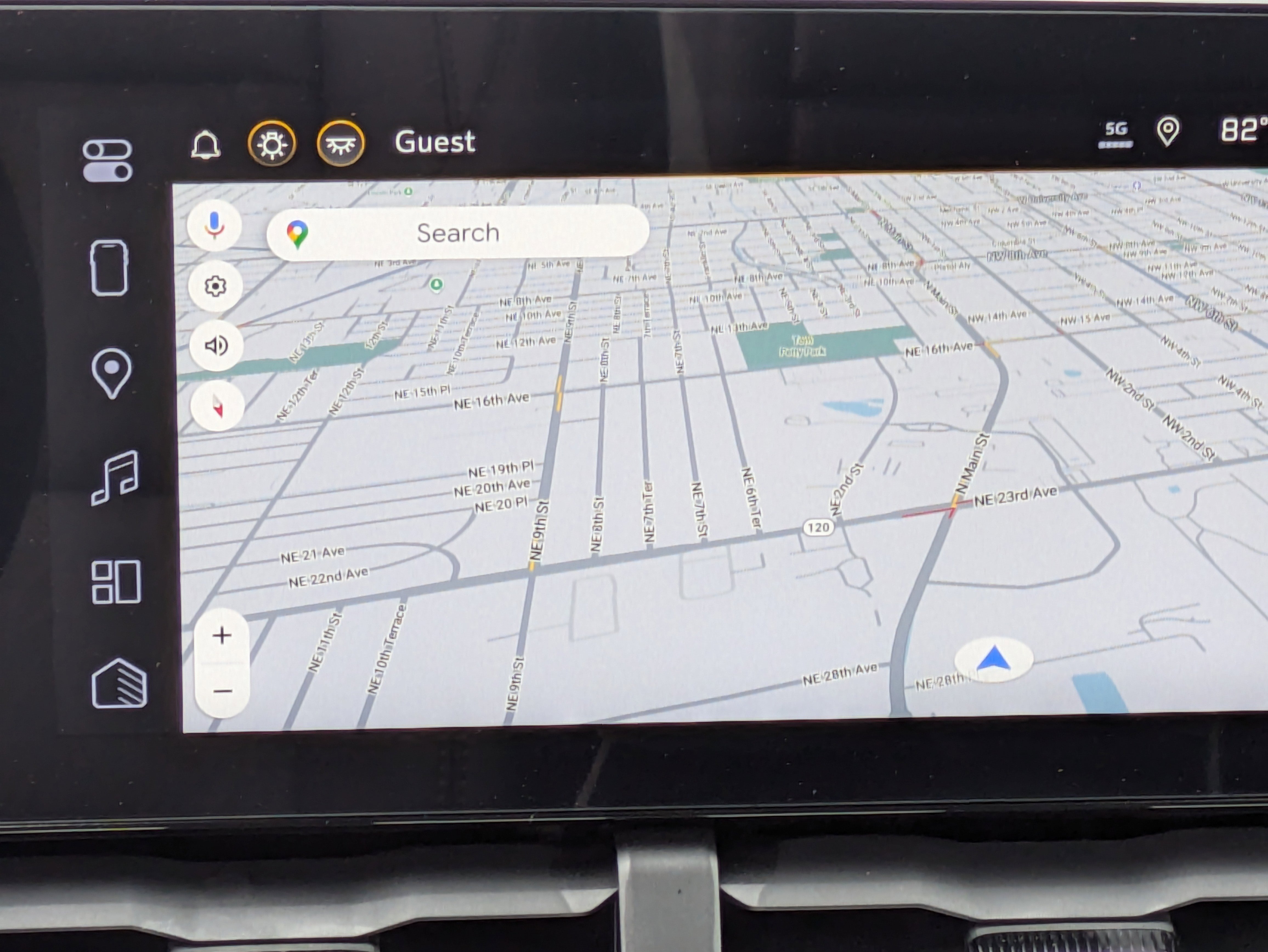 2026 Chevrolet Equinox LT photo 4