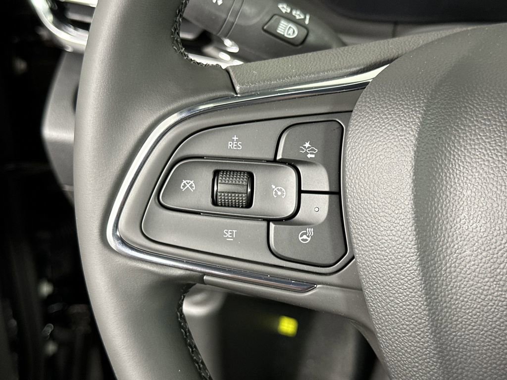 2025 Buick Envista Avenir photo 23