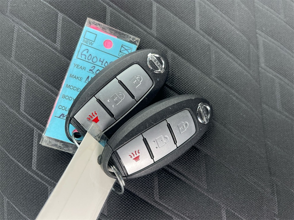 2021 Nissan Kicks S photo 32