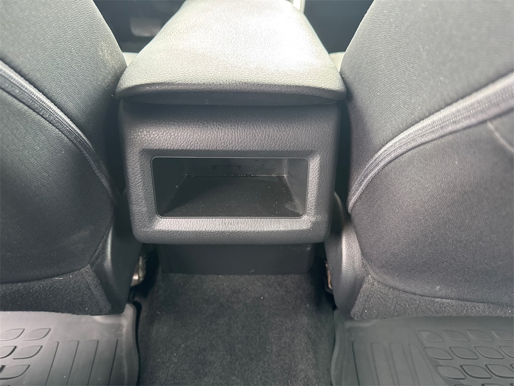 2021 Toyota Camry LE photo 20