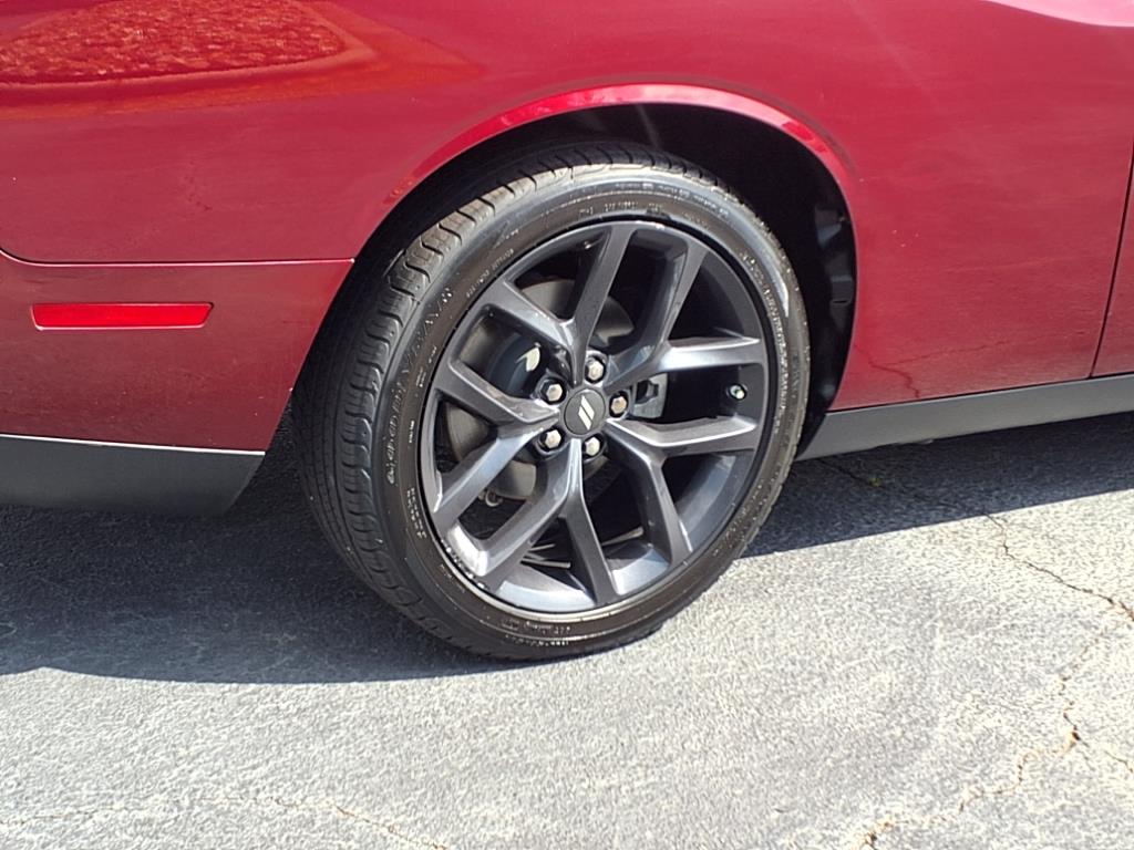 2022 Dodge Challenger SXT photo 22