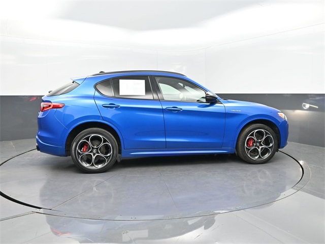 2022 Alfa Romeo Stelvio Ti Sport photo 33
