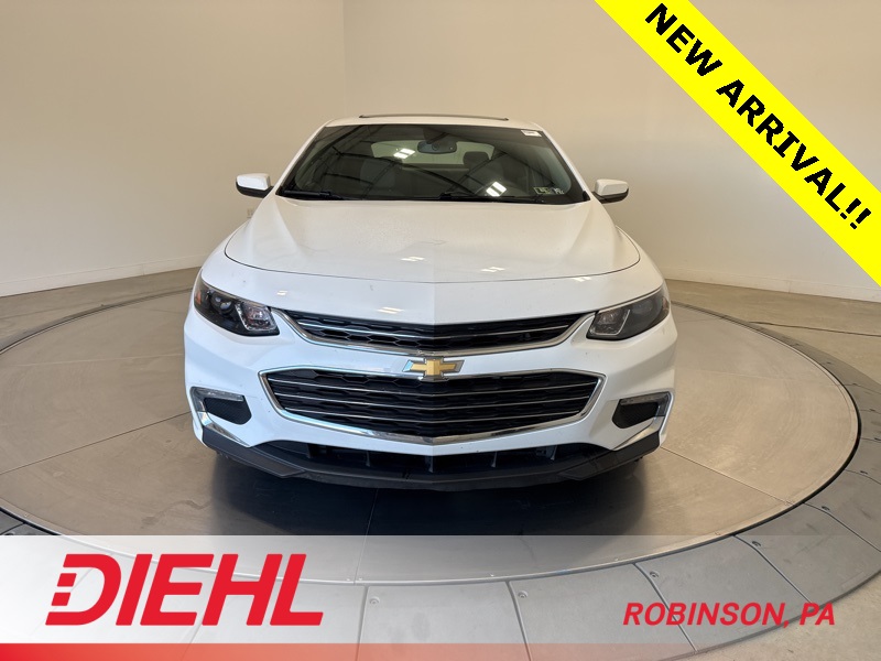 2018 Chevrolet Malibu 1LT photo 2